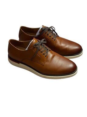 Allen Edmonds Chestnut Brown Leather Derby with Cream Sole